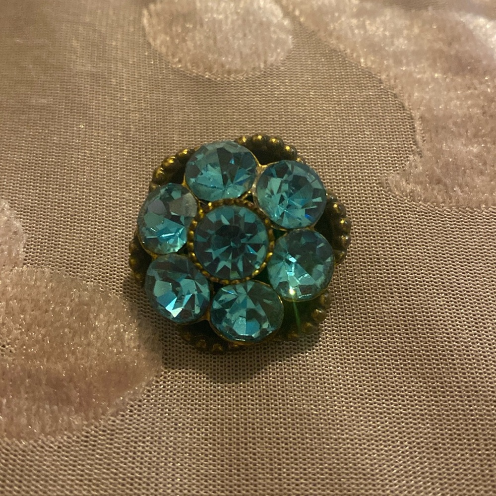 Antique broach